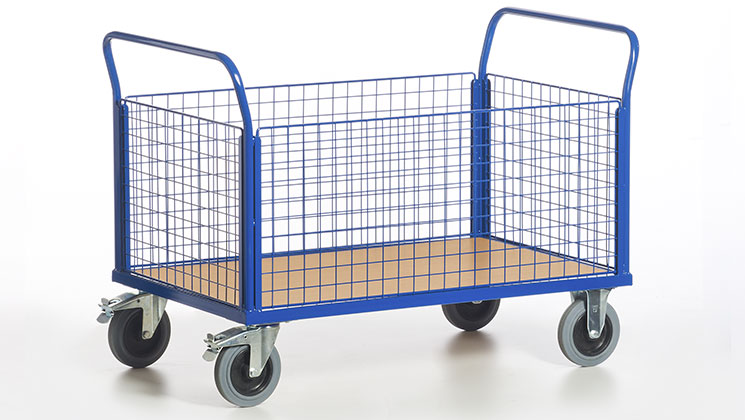 Chariot plateforme avec deux dossiers grillagés et deux ridelles